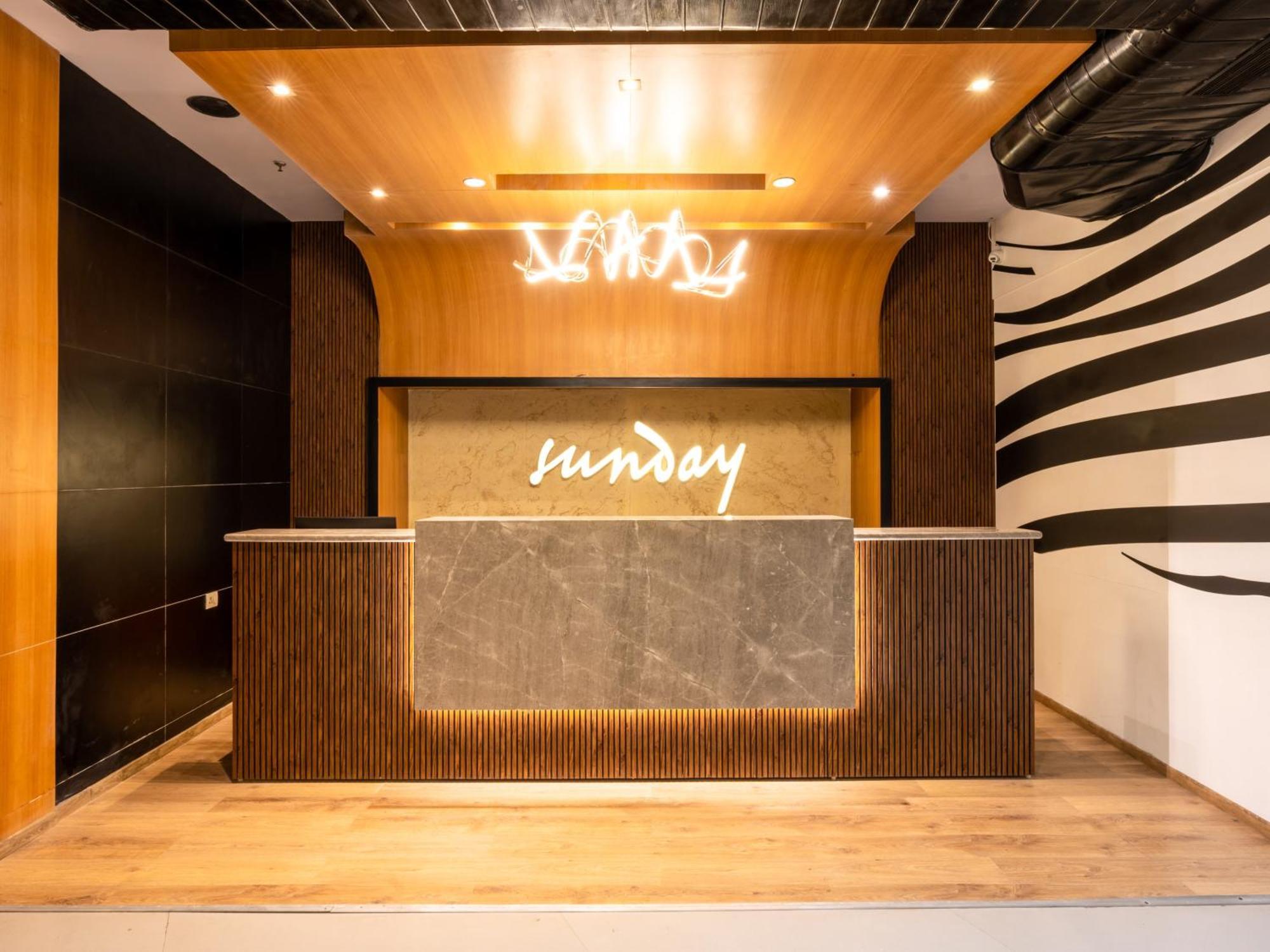 ホテル 4 バイ Oyo チャンディガル Zirakpur エクステリア 写真