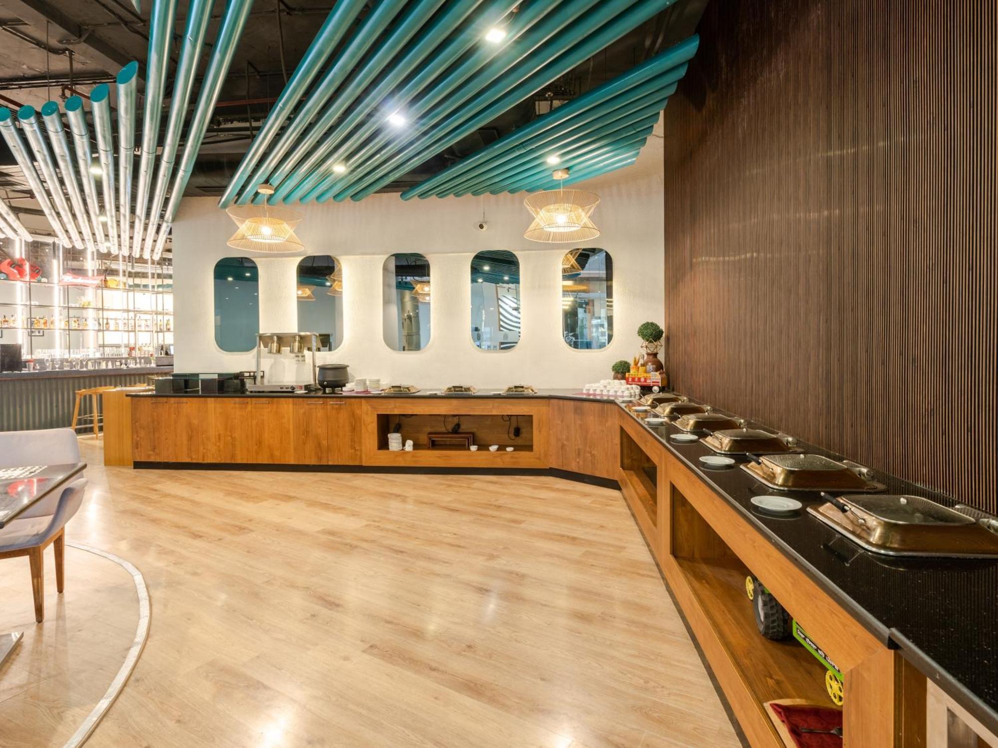 ホテル 4 バイ Oyo チャンディガル Zirakpur エクステリア 写真